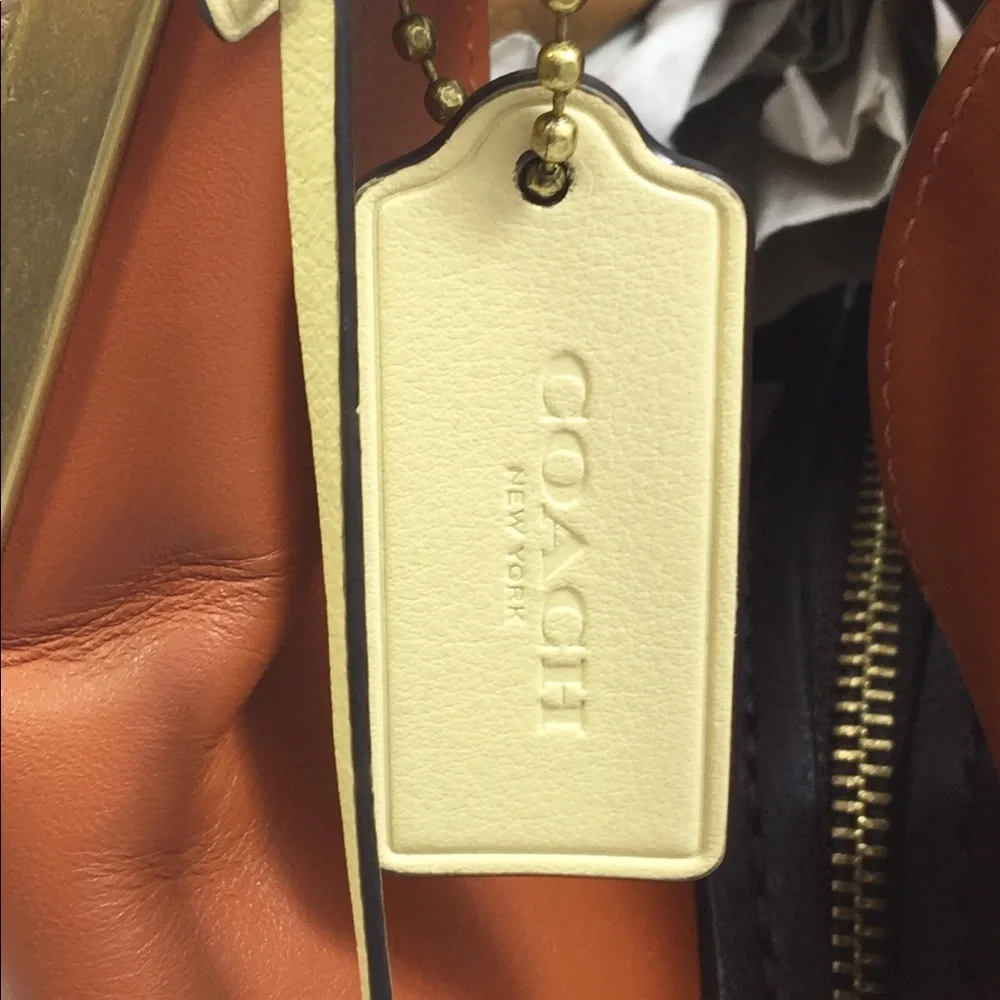 Coach Beige and Rust Shoulder Bag - Picture 5 of 9
